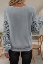 Load image into Gallery viewer, Lace V-neck Grey