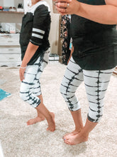 Load image into Gallery viewer, Mom &amp; Me Matching Capri Leggings