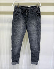 Load image into Gallery viewer, Washed Denim Crinkle Jogger